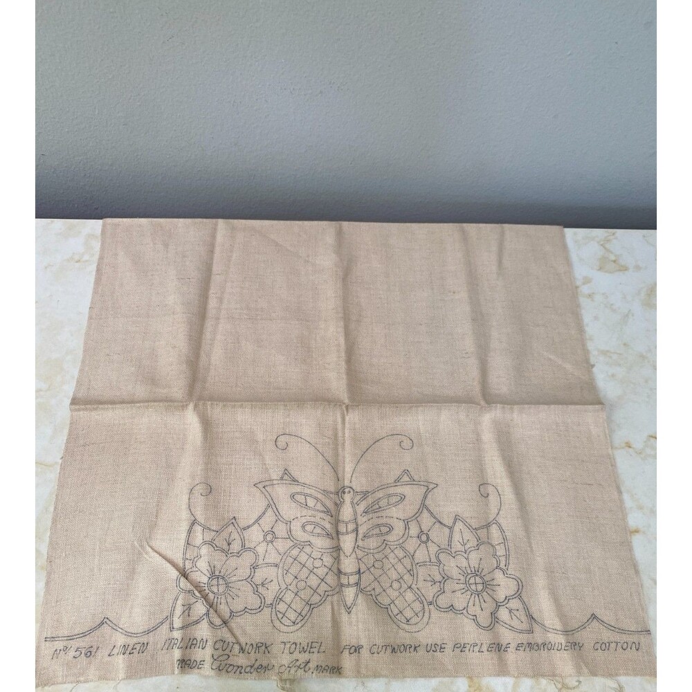 VTG Butterfly Wonder Art Stamped Linen Italian Cutwork Towels Embroider Template
